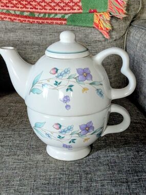 Floral Teapot and Cup Set - Purple & Aqua Floral Design